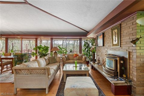 Tiny photo for 1 Wimpole Street, Wooster, OH 44691 (MLS # 5203549)