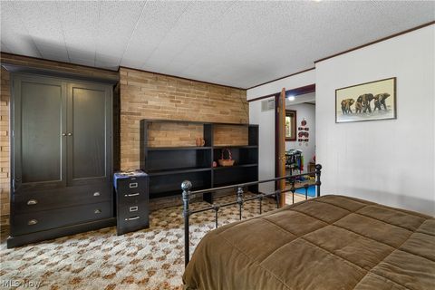 Tiny photo for 1 Wimpole Street, Wooster, OH 44691 (MLS # 5203549)