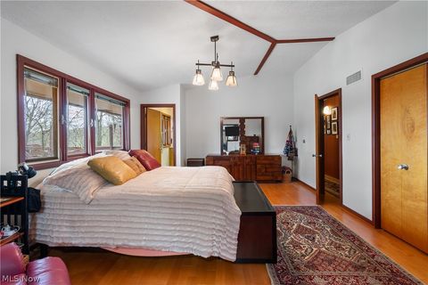 Tiny photo for 1 Wimpole Street, Wooster, OH 44691 (MLS # 5203549)