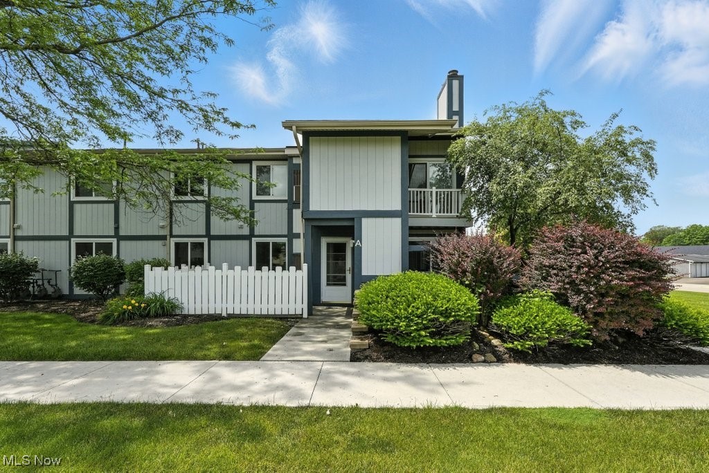 Back on the market with a new look, this spacious 3-bedroom, 2-bath Ranch condo features brand-new carpet and fresh paint throughout, making it truly move-in ready! Situated in the beautiful Portage Pointe community and offering over 1400 square feet in the Streetsboro City School District, this home is a great blend of modern convenience and relaxed enjoyment. Great for both daily living and formal gatherings, there is an open living room with an adjoining dining area providing ample space for entertaining family and friends. The kitchen is well-equipped and spacious, with plenty of storage and counter space for all of your culinary needs. The primary bedroom has a walk-in closet and private bathroom with a walk-in shower. There are two more nicely sized bedrooms, and another full bathroom conveniently located in the hallway with double sinks and a tub/shower combination. Outside, enjoy fresh air on your private, fenced-in patio, or take a quick walk to the community pool! This well-maintained condo, conveniently located with plenty of dining and shopping options nearby and easy highway access, won't last long. Schedule your private showing today!