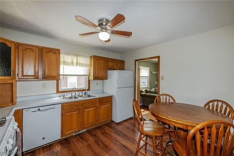 Tiny photo for 461 Westpark Boulevard, Medina, OH 44256 (MLS # 5201716)