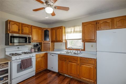 Tiny photo for 461 Westpark Boulevard, Medina, OH 44256 (MLS # 5201716)