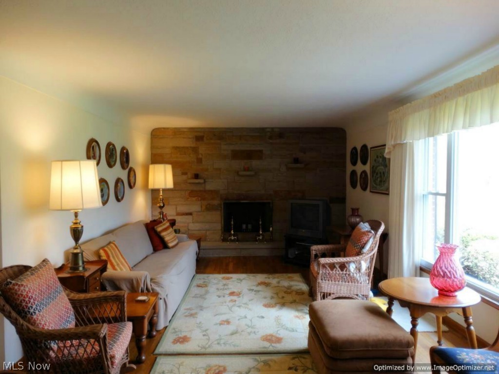 Hemlock Hills - Residential