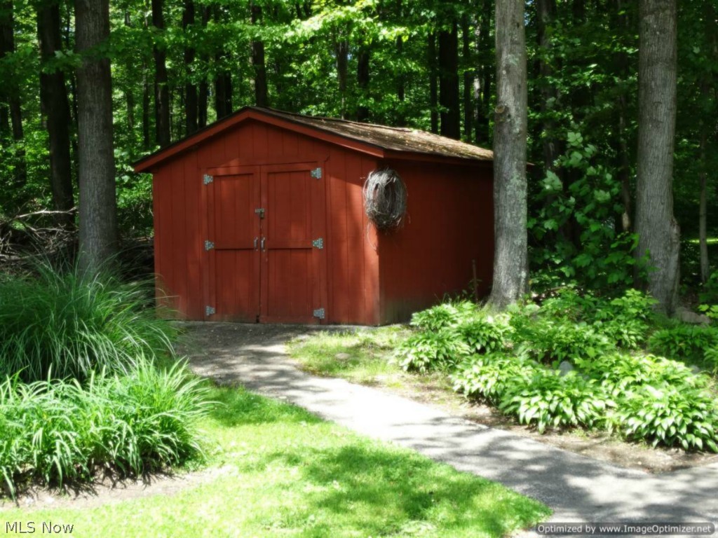 Hemlock Hills - Residential