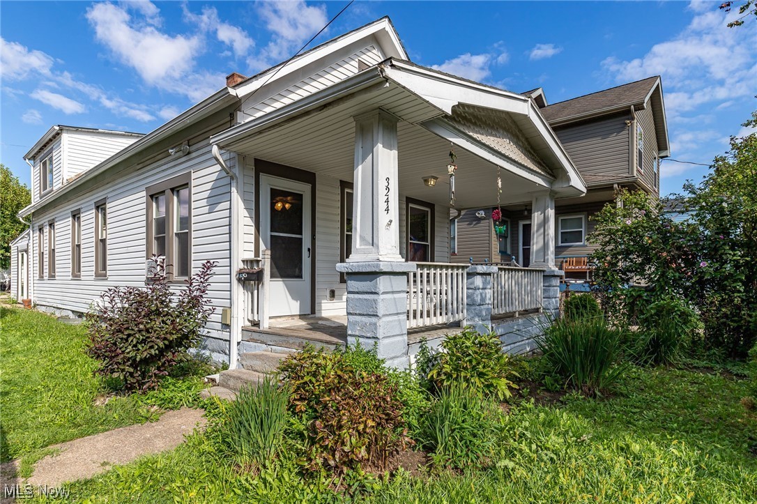 3244 W 48th Street