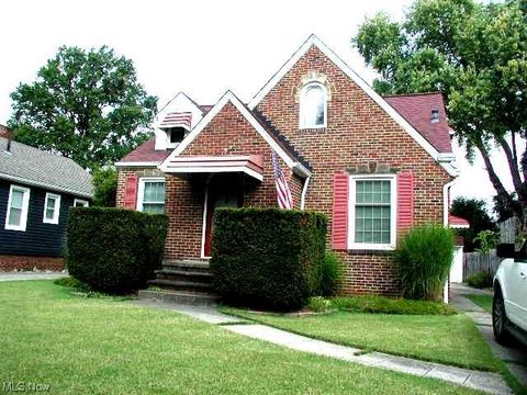 Single Family Residence in Cleveland OH 13518 Tyler Avenue.jpg