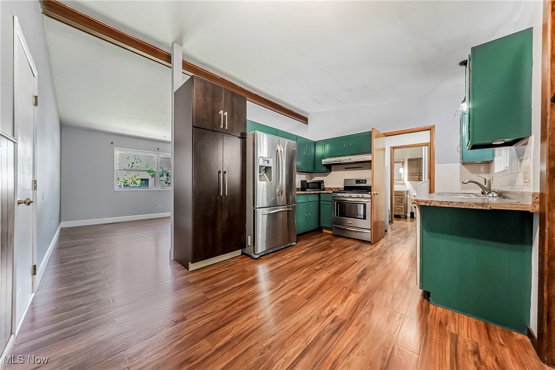 4706 Mapleview Drive