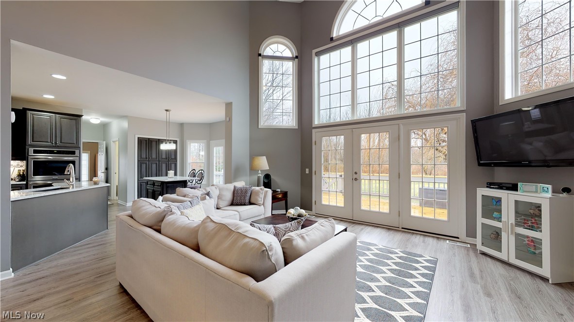 Emerald Lakes Ph 03 - Residential