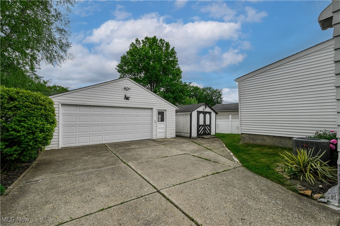 2529 8th Street, Cuyahoga Falls, Ohio image 25