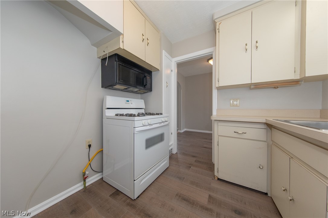 Mayfield On Belvoir Blvd - Residential