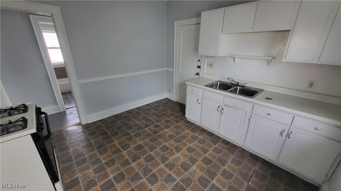 Cleveland, Ohio 44120, United States, 2 Bedrooms Bedrooms, ,1 BathroomBathrooms,Residential,Active,80819