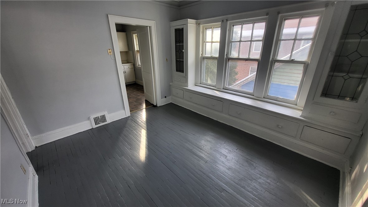 Cleveland, Ohio 44120, United States, 2 Bedrooms Bedrooms, ,1 BathroomBathrooms,Residential,Active,80819