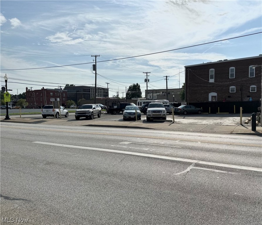 Ravenna, Ohio 44266, United States, ,Commercial,Active,71112