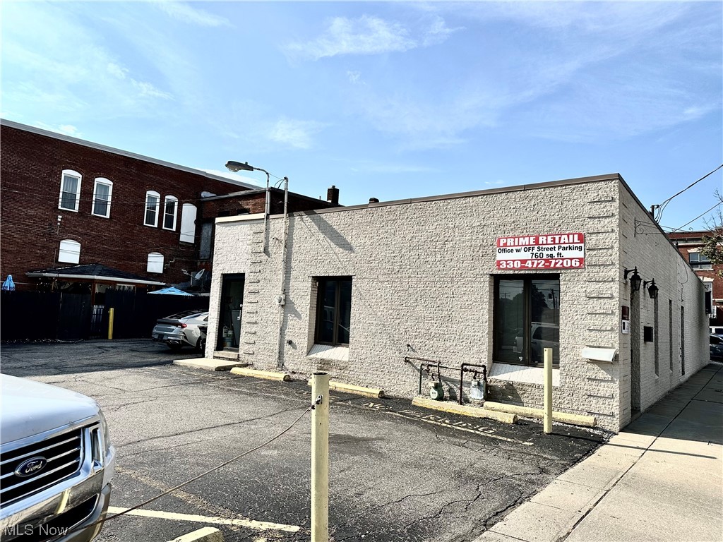 Ravenna, Ohio 44266, United States, ,Commercial,Active,71112