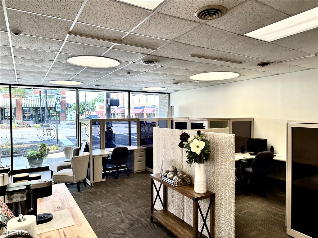 Ravenna, Ohio 44266, United States, ,Commercial,Active,71112