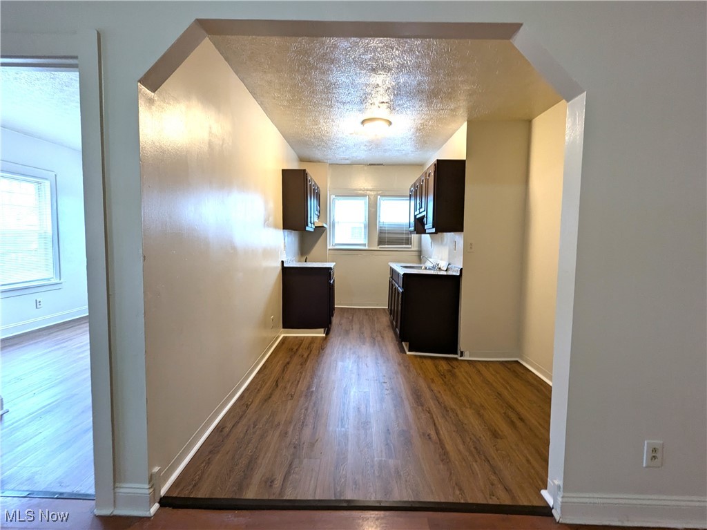 Cleveland, Ohio 44110, United States, 2 Bedrooms Bedrooms, ,1 BathroomBathrooms,Residential,Active,30341