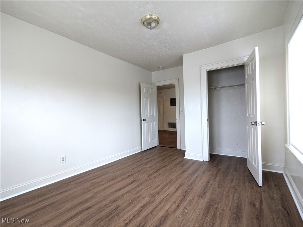 Cleveland, Ohio 44110, United States, 2 Bedrooms Bedrooms, ,1 BathroomBathrooms,Residential,Active,30341