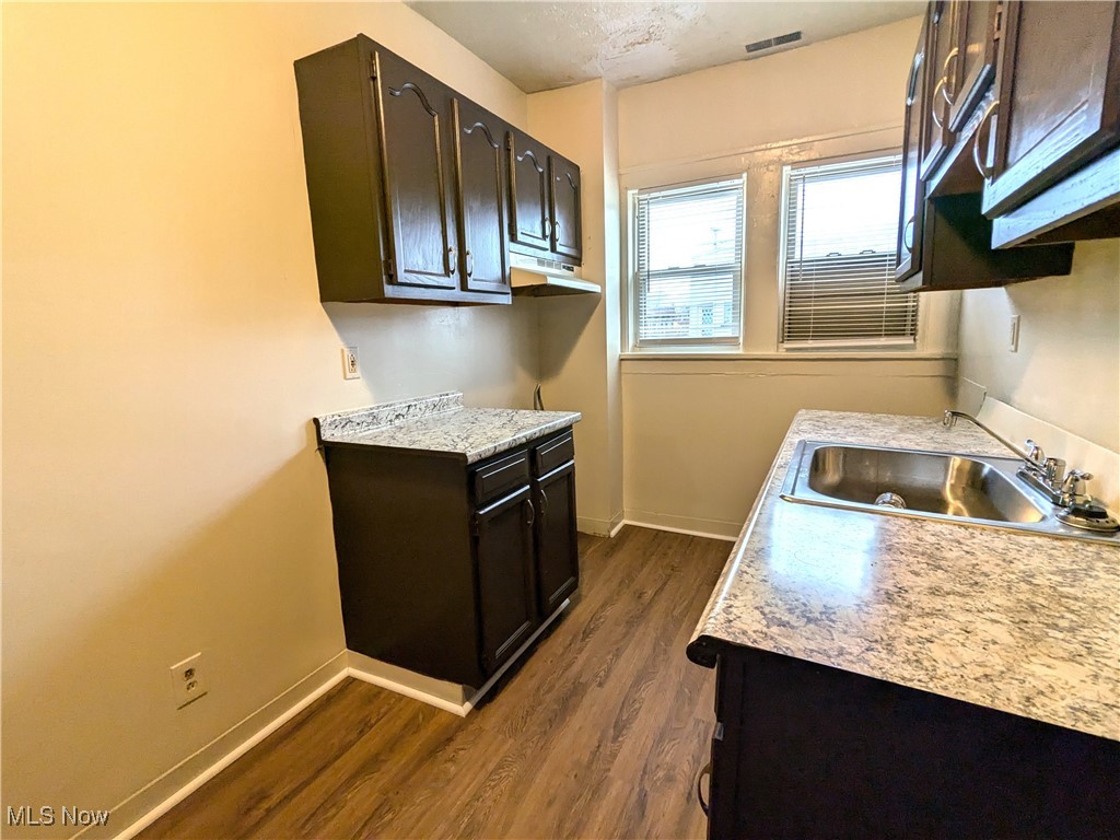 Cleveland, Ohio 44110, United States, 2 Bedrooms Bedrooms, ,1 BathroomBathrooms,Residential,Active,30341