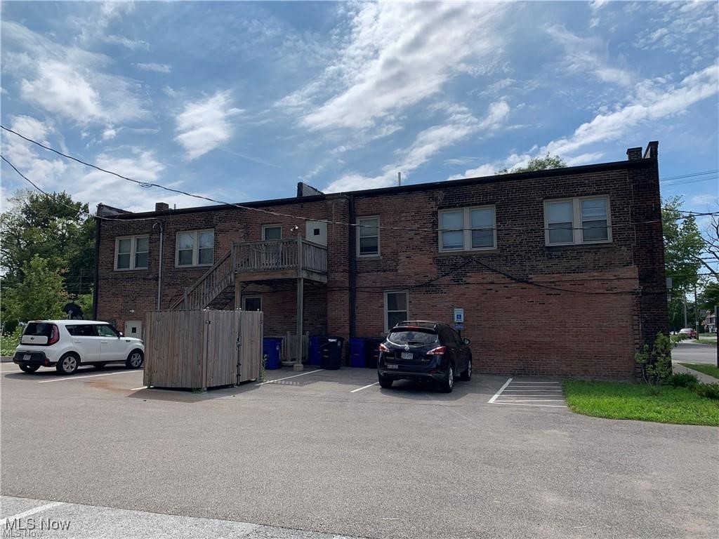 Cleveland, Ohio 44110, United States, 2 Bedrooms Bedrooms, ,1 BathroomBathrooms,Residential,Active,30341