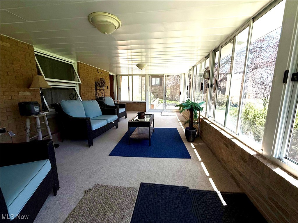 1525 Bellvue Drive, Niles, Ohio image 13