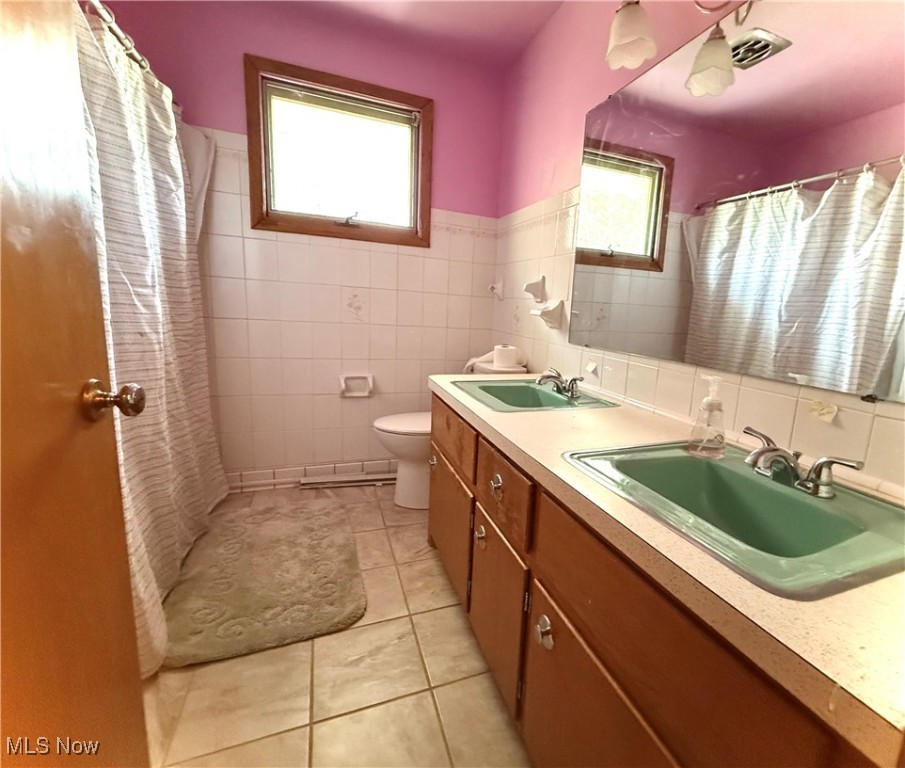 1525 Bellvue Drive, Niles, Ohio image 8