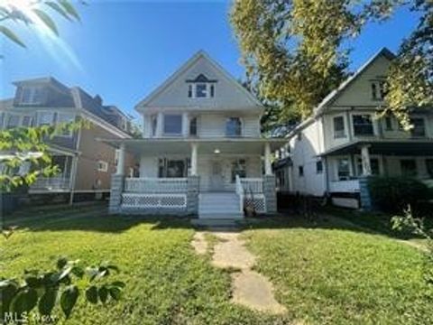 Photo of 10404 South Boulevard, Cleveland, OH 44108 (MLS # 5203237)