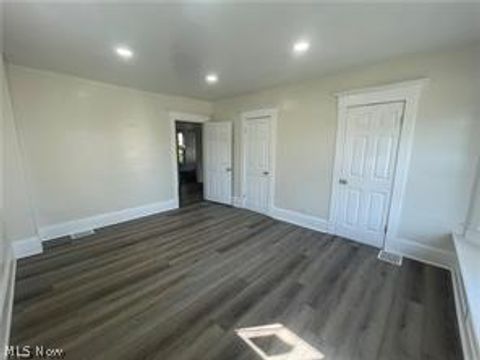 Tiny photo for 10404 South Boulevard, Cleveland, OH 44108 (MLS # 5203237)