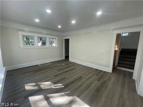 Tiny photo for 10404 South Boulevard, Cleveland, OH 44108 (MLS # 5203237)