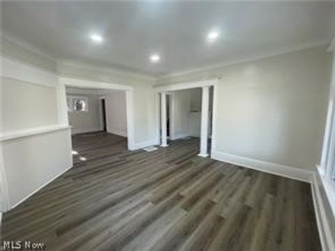 Tiny photo for 10404 South Boulevard, Cleveland, OH 44108 (MLS # 5203237)