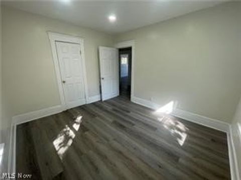 Tiny photo for 10404 South Boulevard, Cleveland, OH 44108 (MLS # 5203237)