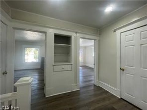 Tiny photo for 10404 South Boulevard, Cleveland, OH 44108 (MLS # 5203237)