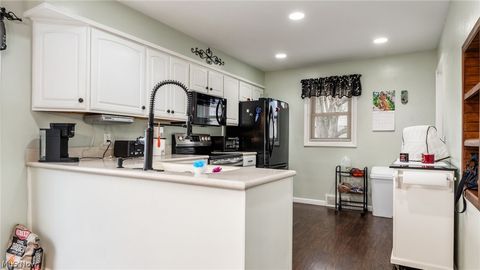 Tiny photo for 3145 Winding Way, Zanesville, OH 43701 (MLS # 5190787)