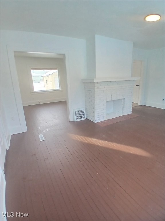 Annie Hill 02 - Residential Lease