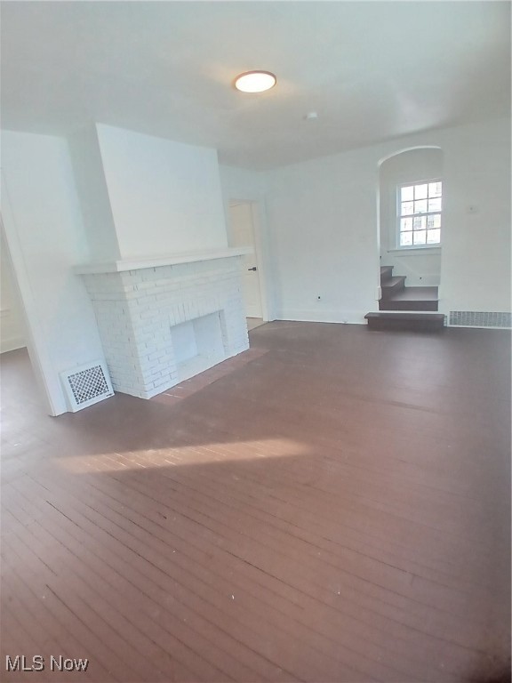 Annie Hill 02 - Residential Lease