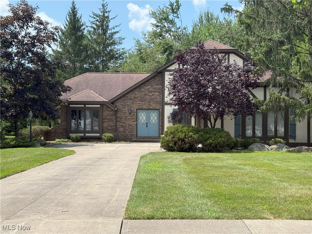 Private cul-de-sac street near Metro Parks, with quick access to I-77, I-80, and I-271, and close to Brecksville/Broadview Heights Schools. This lovely home features three bedrooms and an office that could serve as a fourth bedroom. It has a generous family room and a great room. The home boasts an open floor plan with vaulted ceilings. The large eat-in kitchen includes a breakfast bar that opens to the family room. The adjacent family room has a fireplace and a wet bar, making it perfect for entertainment. The walk-out patio doors open to a huge backyard nestled in the woods. Nearby, there is a private whirlpool tub in its gazebo. There is a two-car garage. This lovely home is located conveniently between Akron and Cleveland, Ohio. There are plenty of great restaurants and shopping nearby.