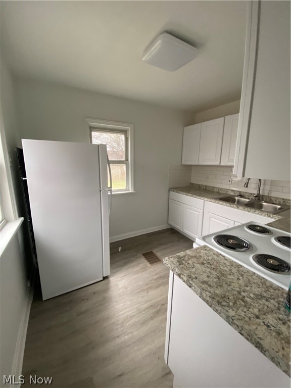 Miles-Harvard Park Companys - Residential Lease