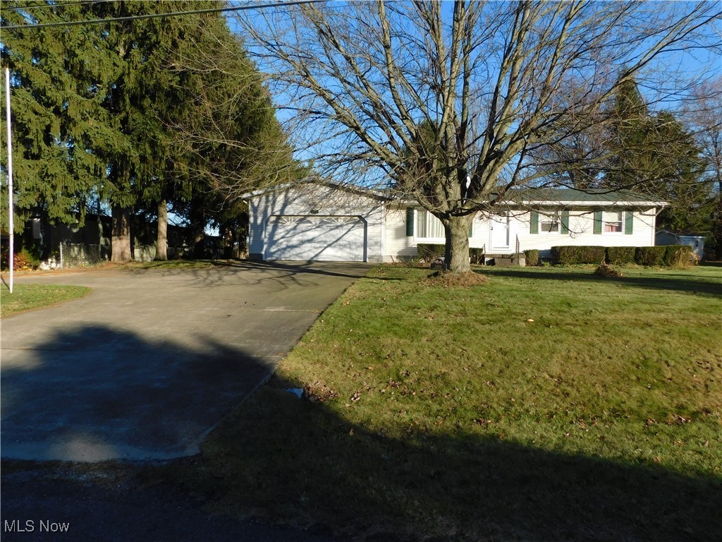 3351 Crestview Drive, Wooster, Ohio image 2