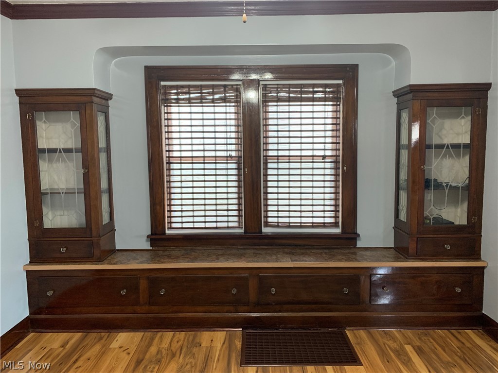 Garfield Pkwy - Residential