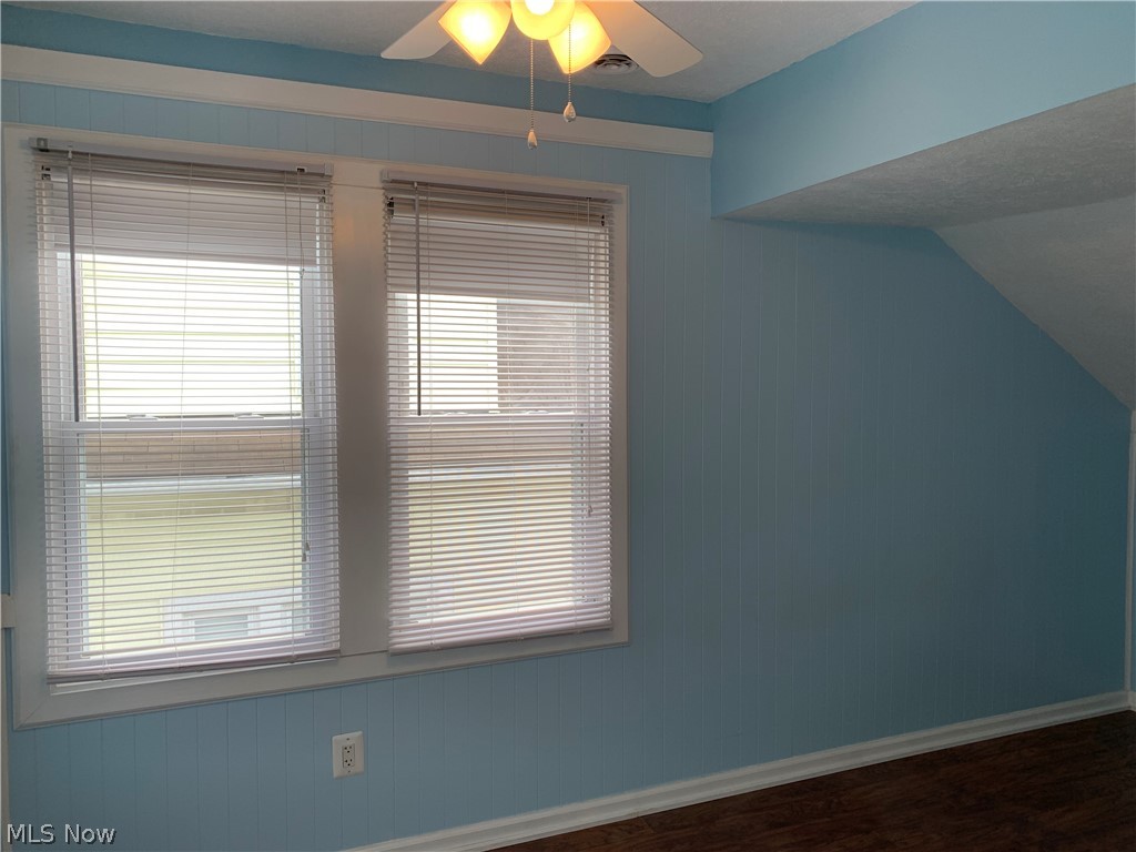 Garfield Pkwy - Residential