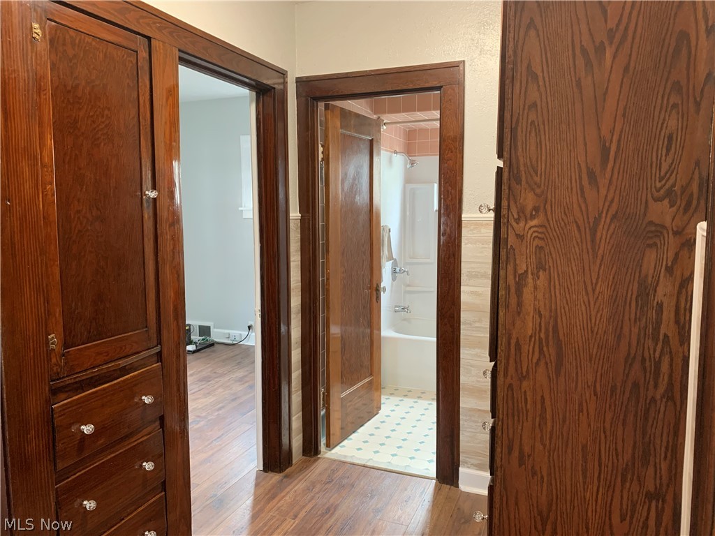 Garfield Pkwy - Residential