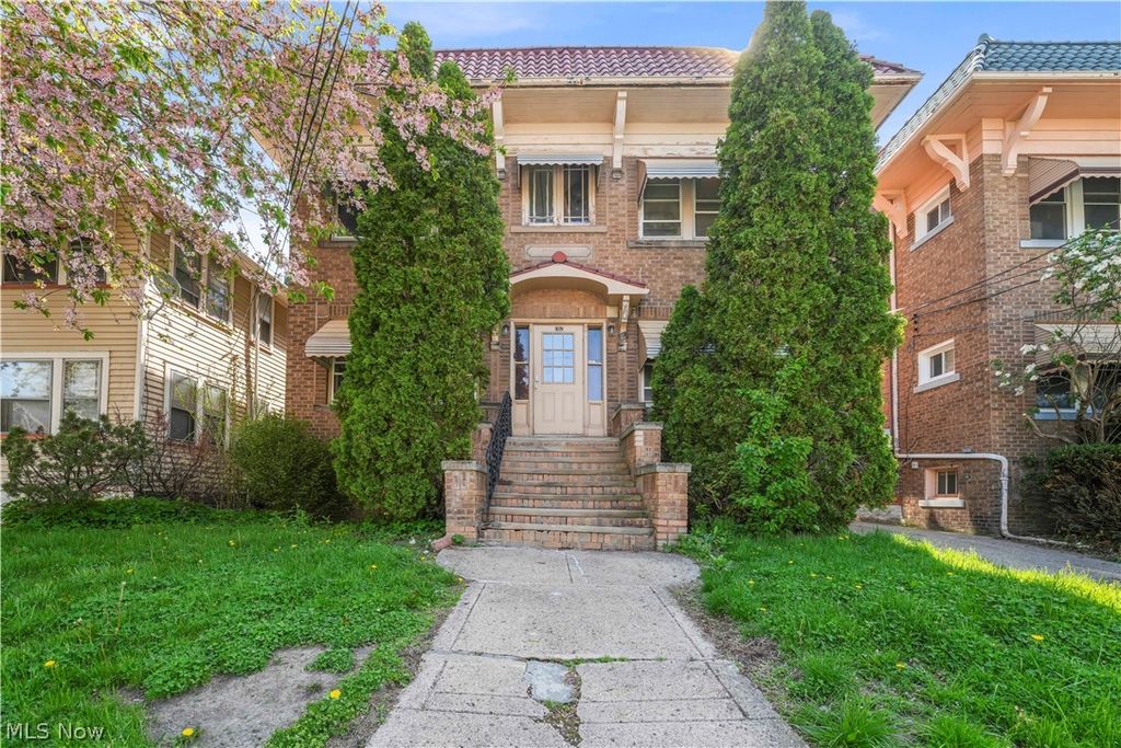 Photo of 1353 Phelps Avenue #3, Lakewood, OH 44107 (MLS # 5205315)