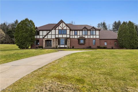 4700 Barnsleigh Drive Bath OH 44333