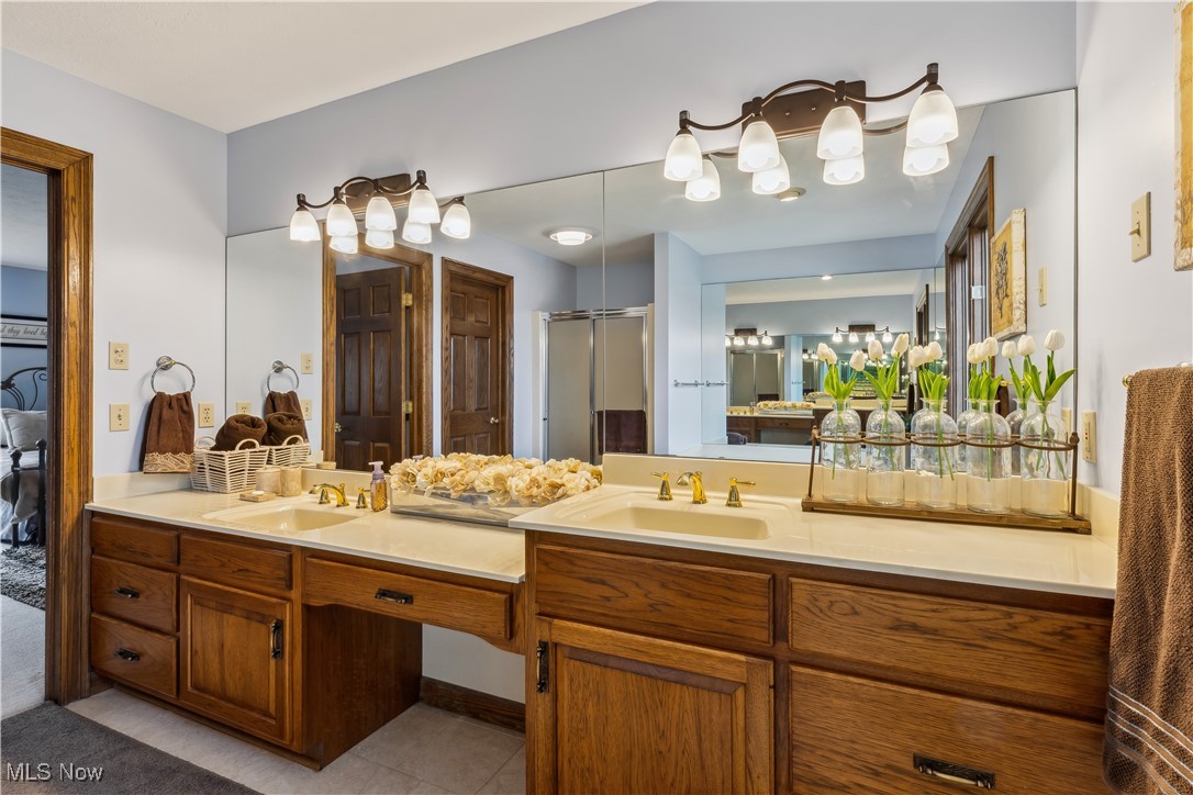 4700 Barnsleigh Drive, Bath, Ohio image 25