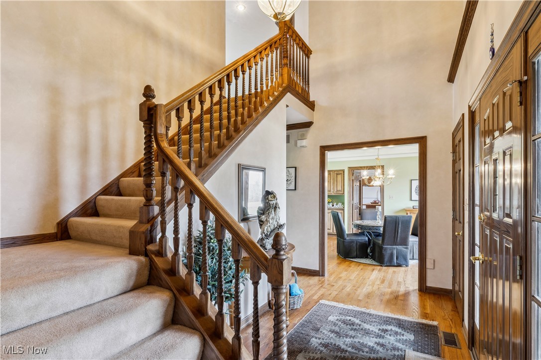 4700 Barnsleigh Drive, Bath, Ohio image 8