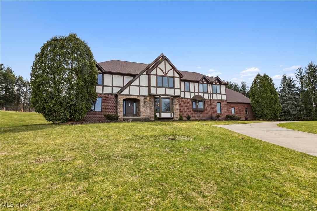 4700 Barnsleigh Drive, Bath, Ohio image 50