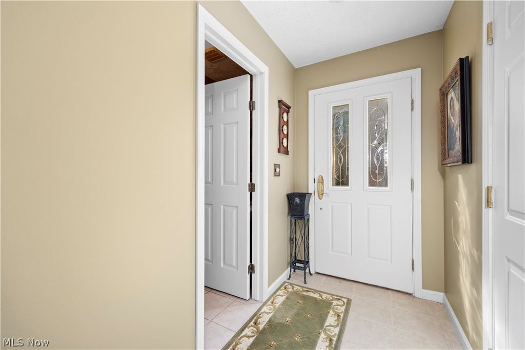 Photo of 4190 E Normandy Park Drive, Medina, OH 44256 (MLS # 5201260)