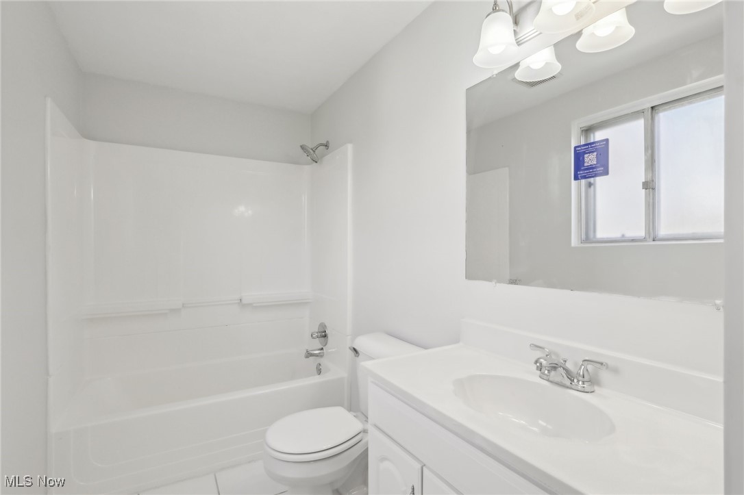 5265 Lear Nagle Road, North Ridgeville, Ohio image 7