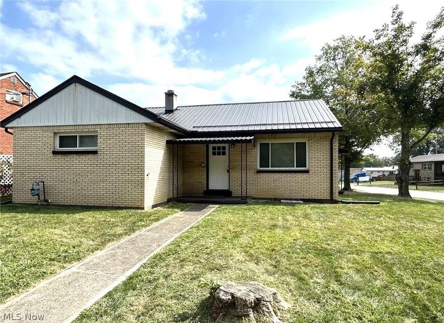 Charming 3 bedroom, 1 bath ranch situated on a desirable corner lot! This clean and recently refreshed home is move-in ready and waiting for its new owner. Step inside to a nice-sized living room filled with natural light and a fully equipped eat-in kitchen featuring all appliances and plenty of storage. You’ll love the added convenience of the washer and dryer staying with the home!
Need extra space? The full unfinished basement and walk-up attic provide abundant storage and endless possibilities. Outside, enjoy a spacious side and back yard — perfect for relaxing, entertaining, or gardening. A 2-car tandem garage and long driveway offer plenty of parking for family and guests. Don’t miss your chance to see this one! Message us today to schedule your showing!