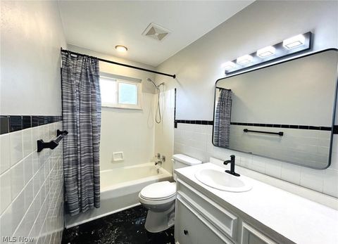 Tiny photo for 424 Lee Road, Follansbee, WV 26037 (MLS # 5190221)