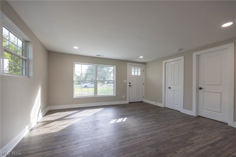 Tiny photo for 1923 Hillsdale Drive, Twinsburg, OH 44087 (MLS # 5252207)